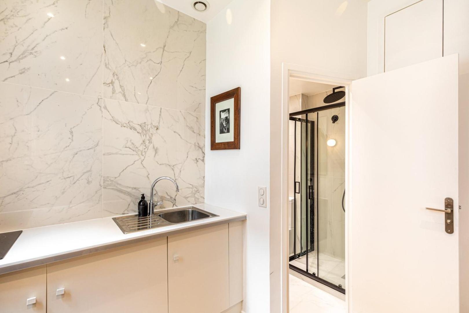 Guestready - Elysee Palace Marble Haven ปารีส ภายนอก รูปภาพ